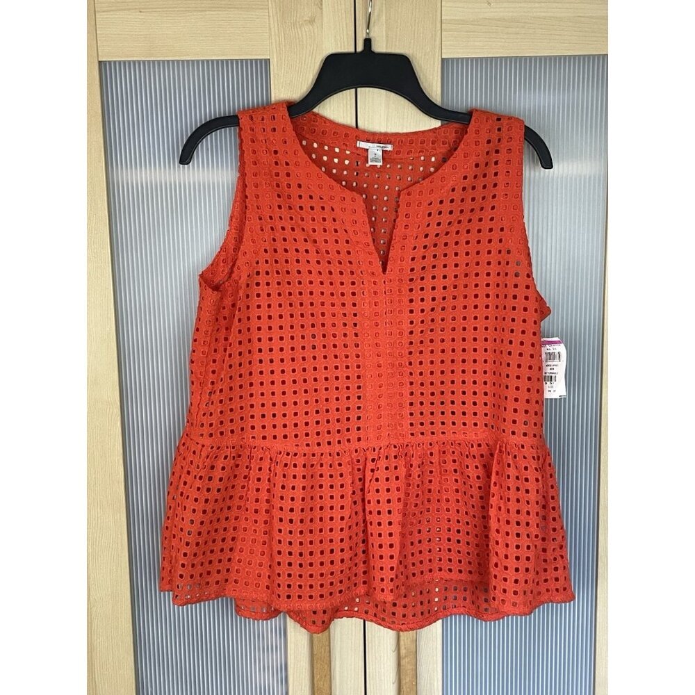 Halogen Sleeveless Eyelet Top Sz MP Blouse Red Career Casual Parry Cotton Summer